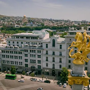 Monograph Freedom Square Otel Tiflis