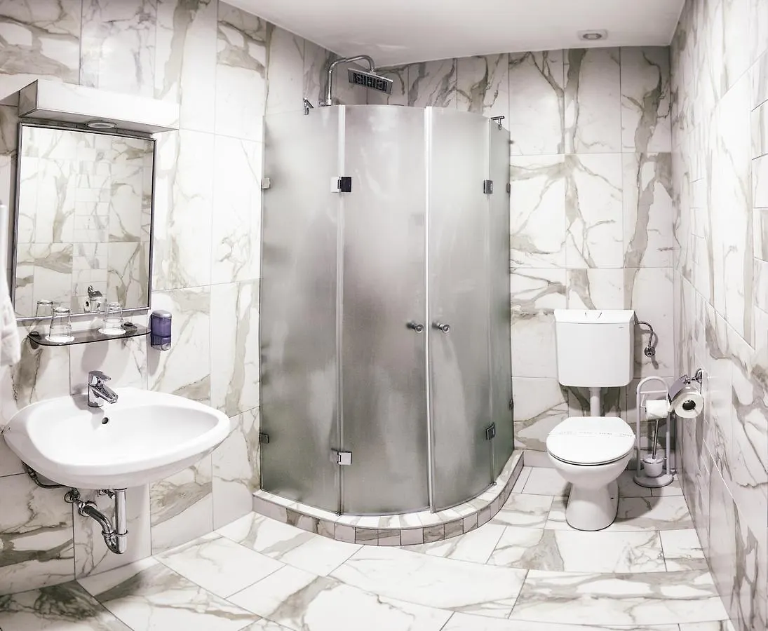 ***  Hotel Sous44 à Budapest Hongrie