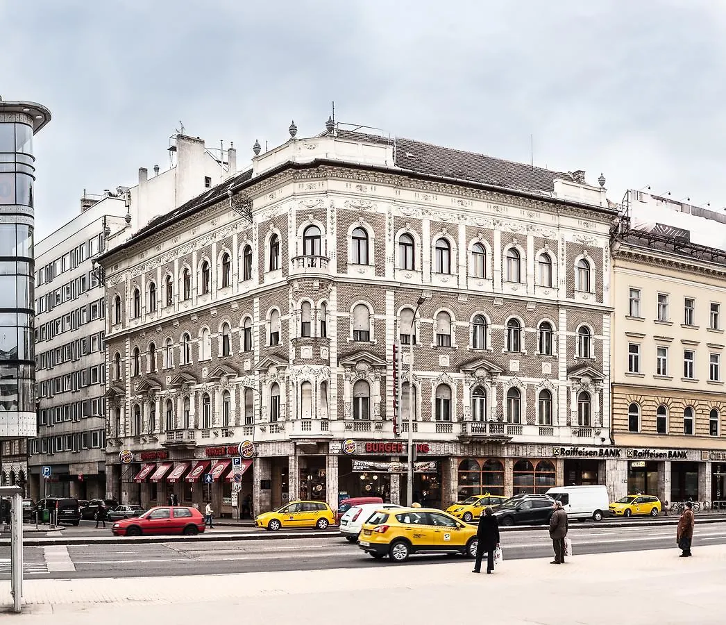 Hotel Sous44 à Budapest 3*,